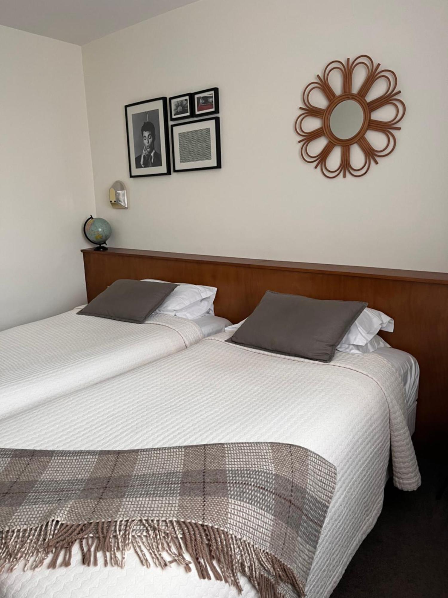 Le Temeraire Hotel Charolles Exterior photo